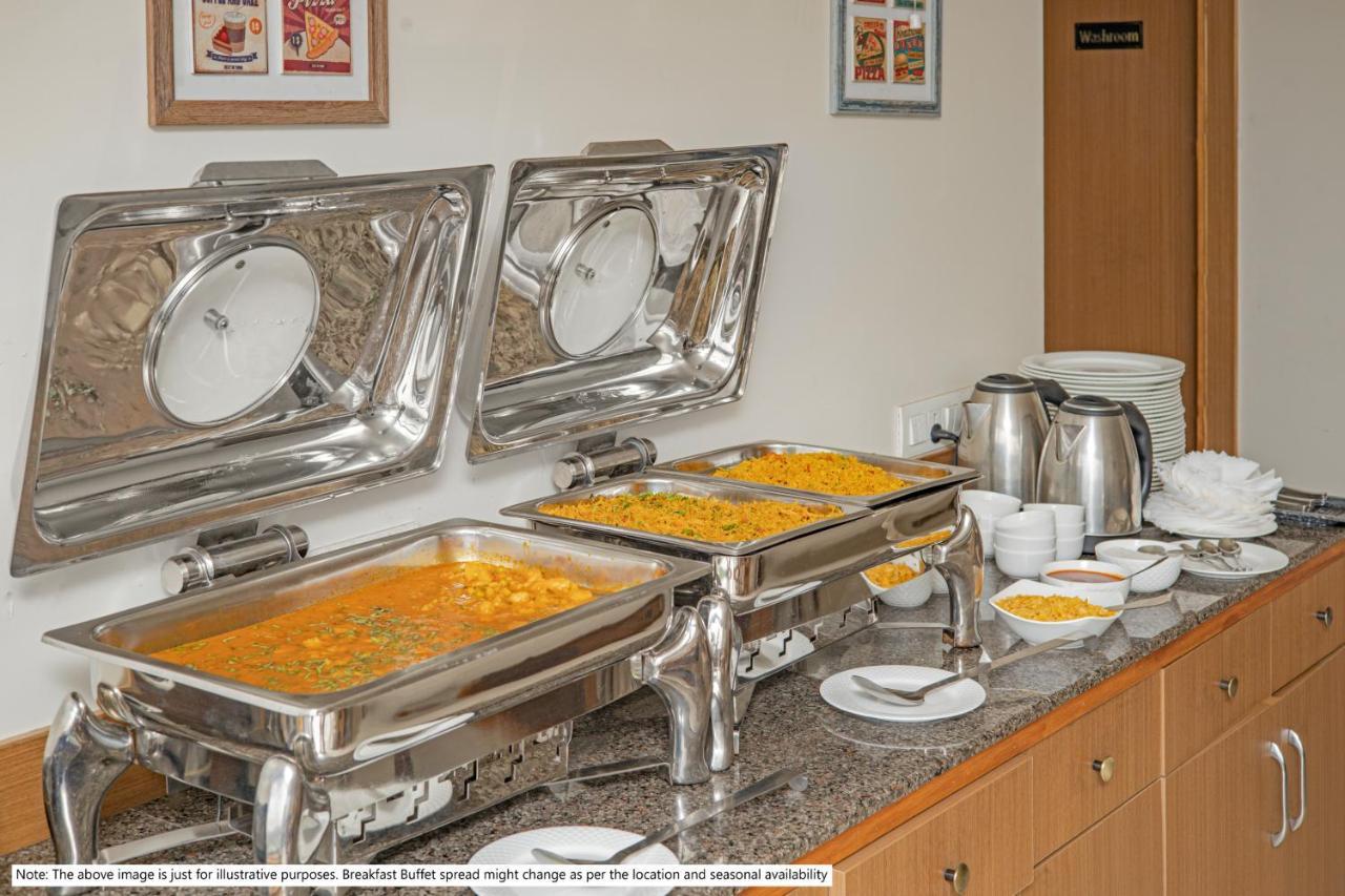 Treebo Samhaar Residency Thoraipakkam Hotel Chennai Exterior photo